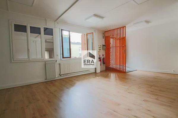 Local commercial Paris  Bureau