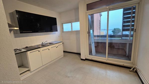 À vendre : Appartement 3 pièces à FOS SUR MER