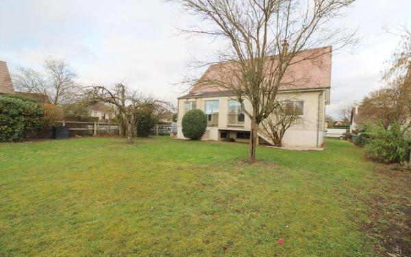 Maison à vendre    6 pièces •  Amilly