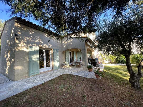 Grasse Saint-François, Maison Grasse 5 pièces140 m2, 1510 m2 de terrain avec piscine
