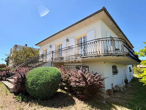 Maison Pineuilh 7 pièces, 180 m2 habitable, 5 chambres, garage,  à pied de la ville et de la gare