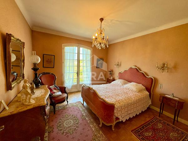 Maison Pineuilh 7 pièces, 180 m2 habitable, 5 chambres, garage,  à pied de la ville et de la gare