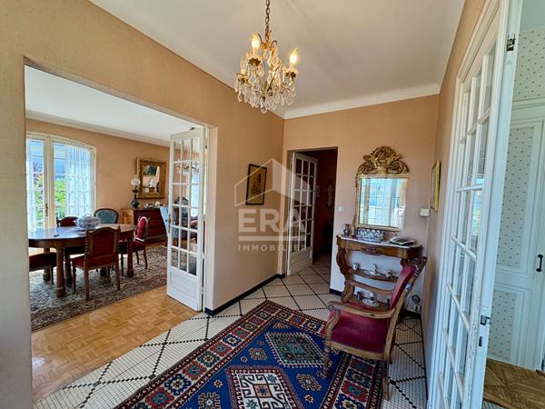 Maison Pineuilh 7 pièces, 180 m2 habitable, 5 chambres, garage,  à pied de la ville et de la gare