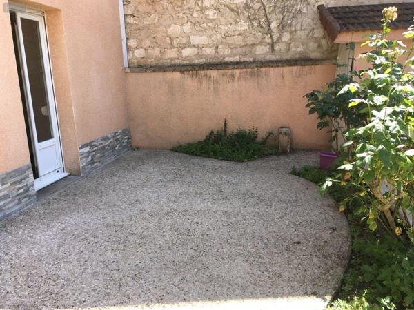 Studio à louer à Vitry-le-François dans la Marne (51300), ref : 51081/904   
CENTRE