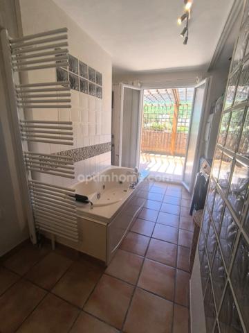 📍 À VENDRE – Grand Appartement en Duplex de 147 m²  CHATEAU ARNOUX SAINT AUBAN (04)