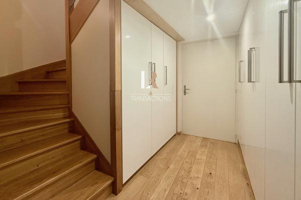 La Rochelle (17000) Bordure de parcs - Maison-appartement avec ascenseur, patio, terrasse et garage