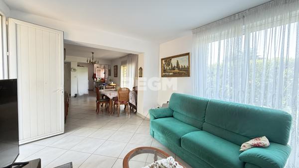 Maison familiale de type 7 sur parcelle de 1220 m2