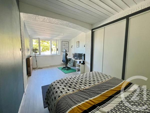 Maison à vendre  7 pièces - 250 m 2   ST ETIENNE  - 42