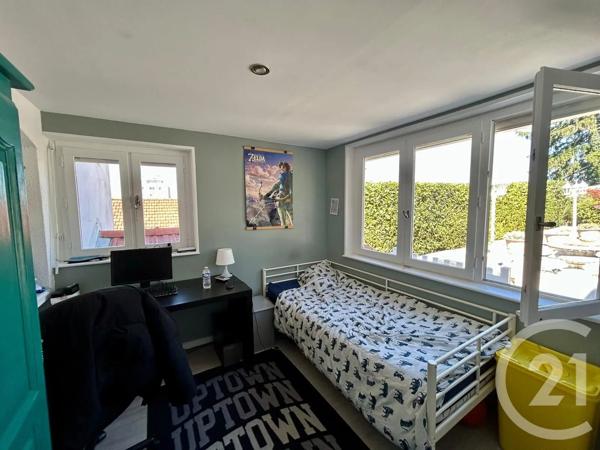 Maison à vendre  7 pièces - 250 m 2   ST ETIENNE  - 42