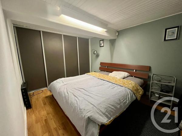 Maison à vendre  7 pièces - 250 m 2   ST ETIENNE  - 42