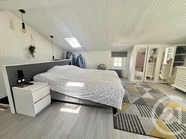 Maison à vendre  7 pièces - 250 m 2   ST ETIENNE  - 42