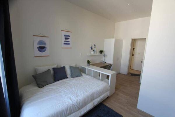 Appartement 1 pièce - 44000 Nantes -  VIARME