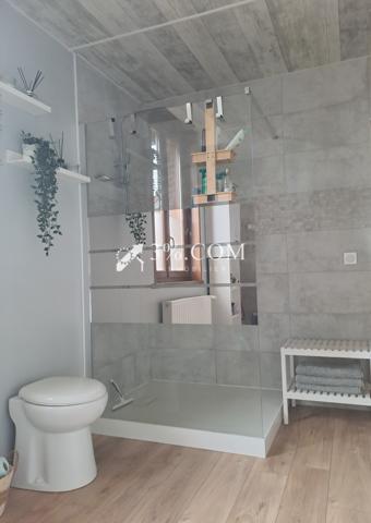 Maison 6 pièce(s) 3 chambre(s) 131 m²