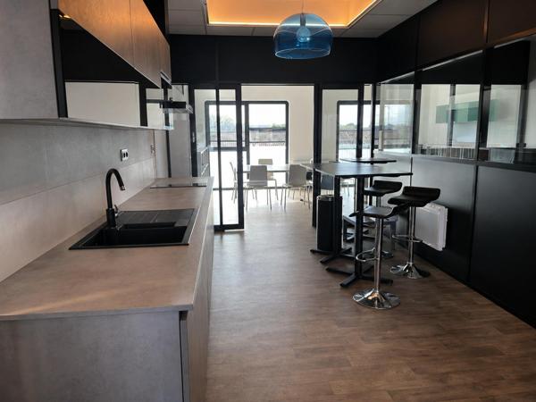 Bureaux professionnels modernes 2020