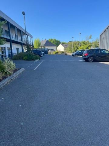 Bureaux professionnels modernes 2020