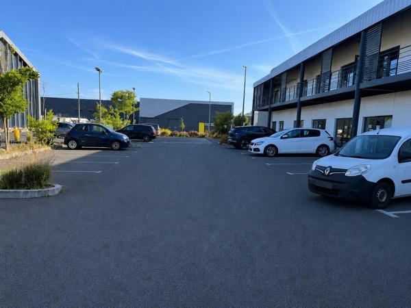 Bureaux professionnels modernes 2020