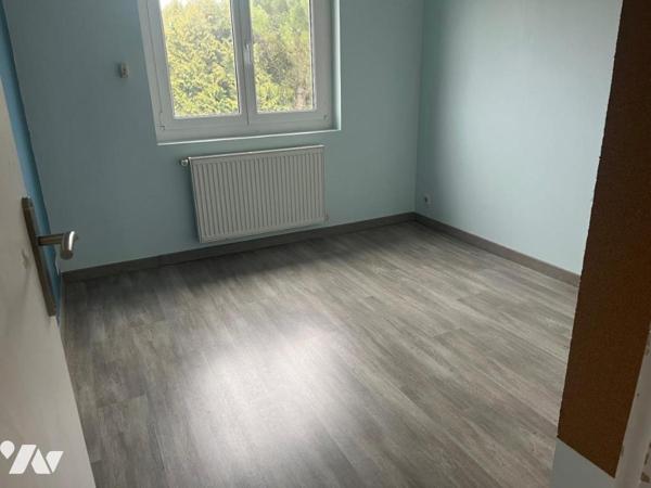 Maison avec 3 chambres, garage, jardin