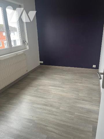 Maison avec 3 chambres, garage, jardin