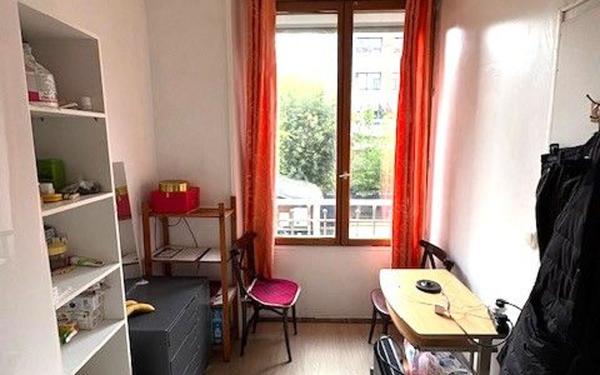 Appartement à vendre    2 pièces • 27 m2 Paris 19