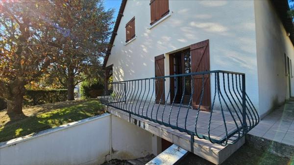 Maison individuelle à vendre à Vendôme dans le Loir-et-Cher (41100), ref : 41050-1087247