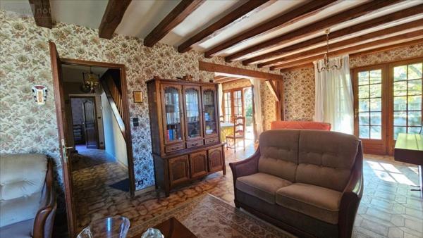 Maison individuelle à vendre à Vendôme dans le Loir-et-Cher (41100), ref : 41050-1087247