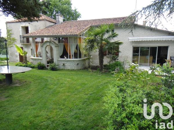 Maison rustique 6 pièces de 251 m² à Orches (86230)