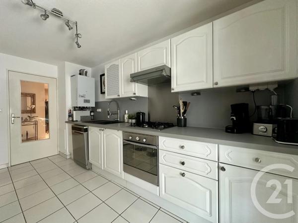 Appartement T3 à vendre  3 pièces - 80,79 m 2   VILLEURBANNE  - 69