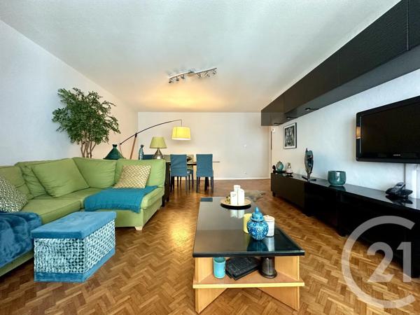 Appartement T3 à vendre  3 pièces - 80,79 m 2   VILLEURBANNE  - 69