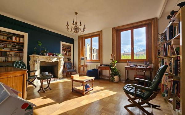 Appartement à vendre    4 pièces • 97,49 m2 Saint-Étienne