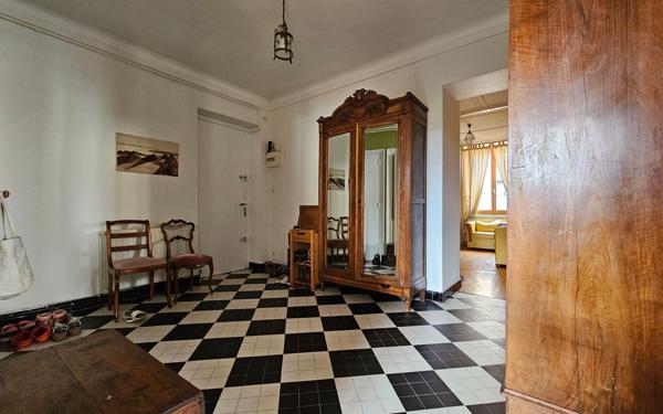 Appartement à vendre    4 pièces • 97,49 m2 Saint-Étienne
