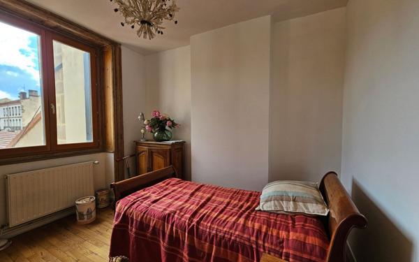 Appartement à vendre    4 pièces • 97,49 m2 Saint-Étienne