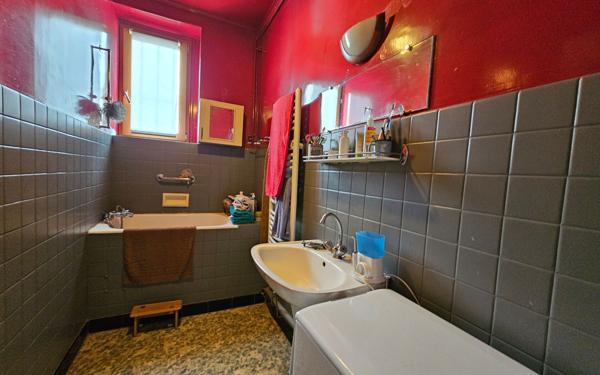 Appartement à vendre    4 pièces • 97,49 m2 Saint-Étienne