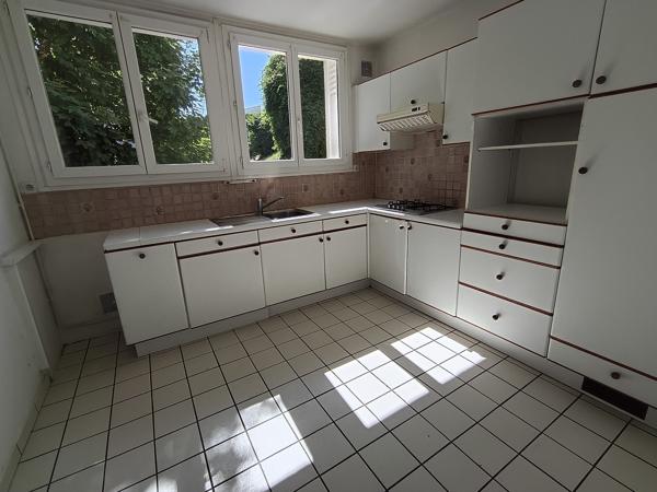 Appartement T3-65M²