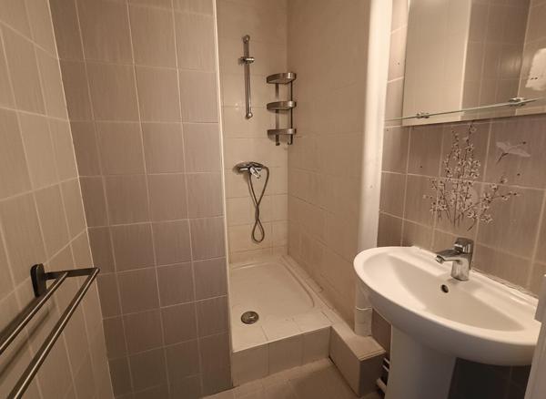 Appartement T3-65M²