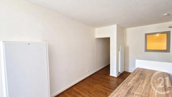 Appartement T3 à vendre  3 pièces - 59,02 m 2   CHAMBERY  - 73