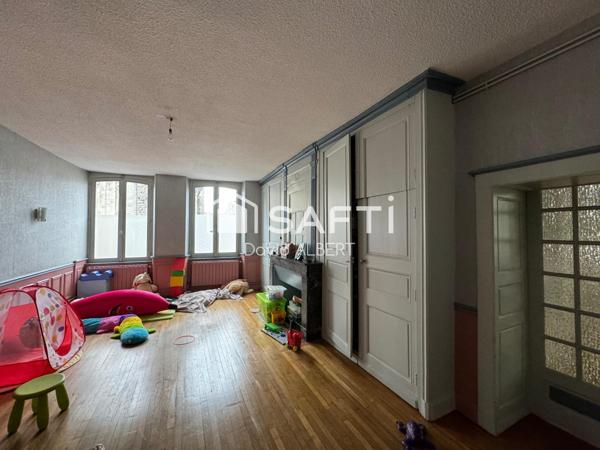 Local professionnel ou appartement en Rdc  en centre ville de Verdun