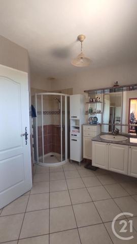 Maison à vendre  5 pièces - 179 m2 SAINTES - 17