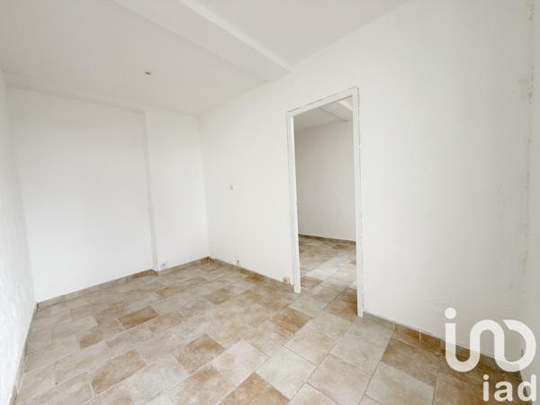 Location appartement 2 pièces 33 m² Cuers