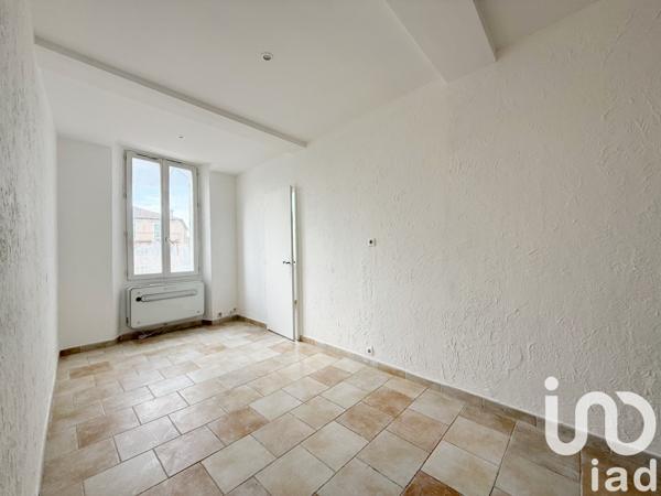 Location appartement 2 pièces 33 m² Cuers