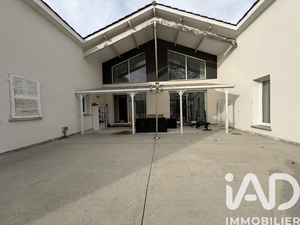 Maison à vendre 7 pièces 213 m² Ambarès-et-Lagrave