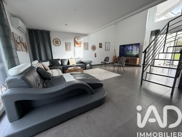 Maison à vendre 7 pièces 213 m² Ambarès-et-Lagrave
