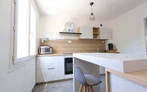 Appartement à vendre    4 pièces • 85,69 m2 Montluel