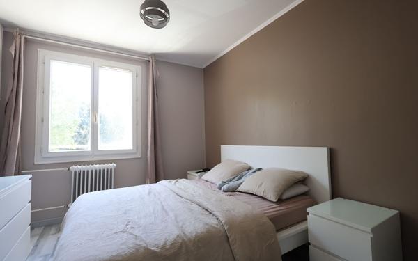 Appartement à vendre    4 pièces • 85,69 m2 Montluel