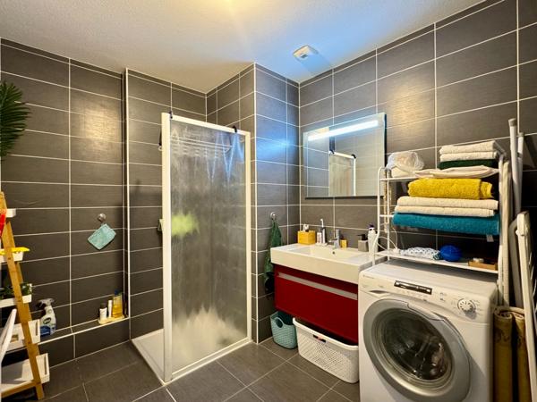 Appartement - 2 pièces - 58 m²