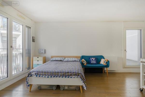 Appartement à vendre à Paris 18e arrondissement à Paris (75018), ref : 75022-856