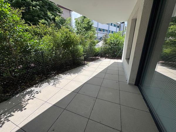 BUREAUX 167 m² DIVISIBLES AVEC 3 PARKINGS ? RUMILLY - RUMILLY