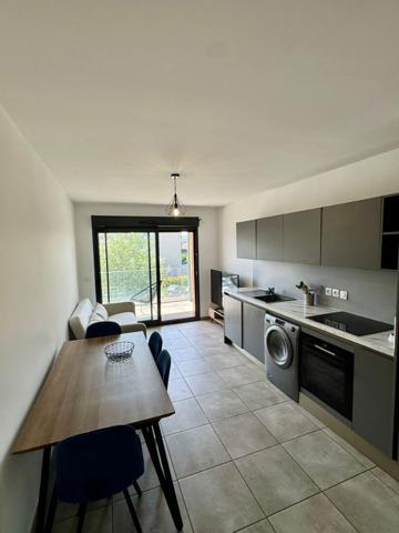 Appartement Ville La Grand 2 pièce(s)