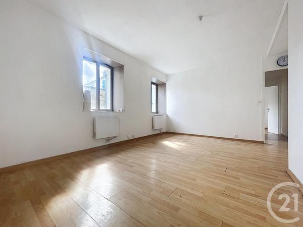 Appartement F2 Bis à vendre  3 pièces - 54,27 m2 MONTEREAU FAULT YONNE - 77