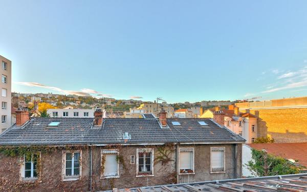 Appartement à vendre    3 pièces • 69,31 m2 Lyon 2