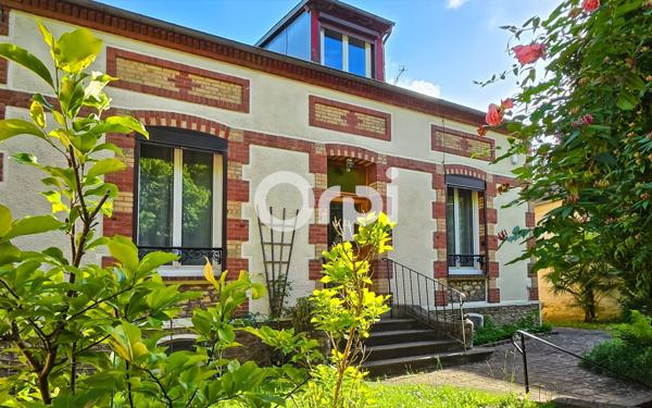 Maison à vendre    5 pièces •  Survilliers